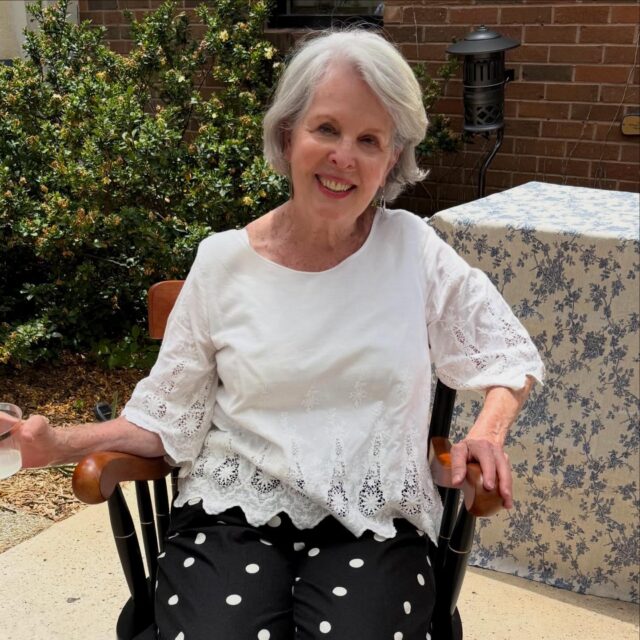 Yesterday, we celebrated the retirement of our beloved Kathy Bennett. She has worn many hats at Saint Anneās, from classroom educator, to librarian, to the head of the Afterschool Program, and so much more. We are eternally grateful for the true gift she has been to our entire community. Thank you, Kathy!